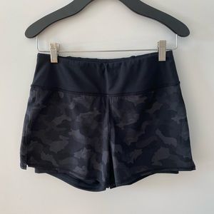 90 Degrees by Reflex Black Camo Shorts